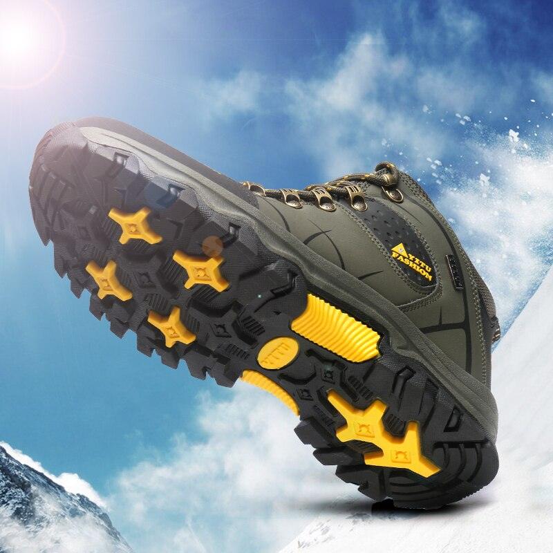Men's Water-Resistant Winter Hiking Boots