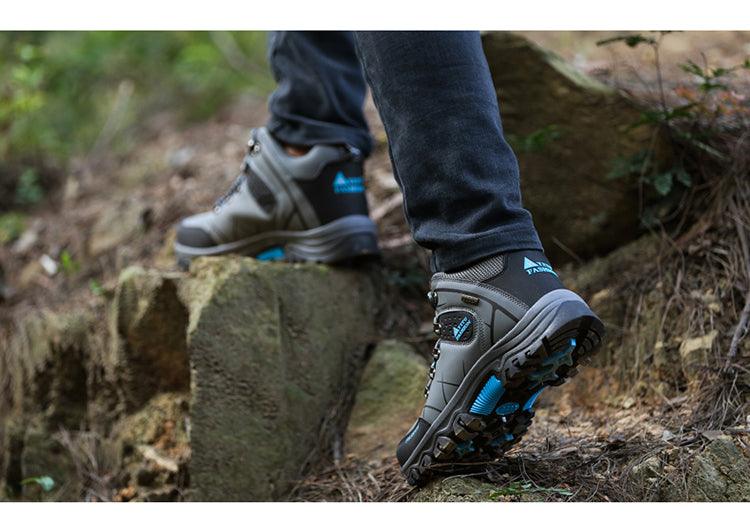 Men's Water-Resistant Winter Hiking Boots