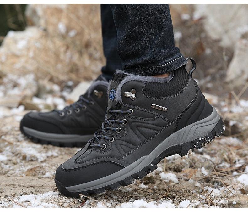 Men's Waterproof Fur-Lined Winter Hiking Boots